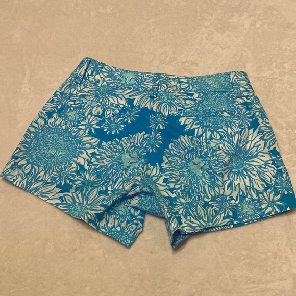 LILLY PULITZER Size 4 The Callahan Short - Picture 10 of 12